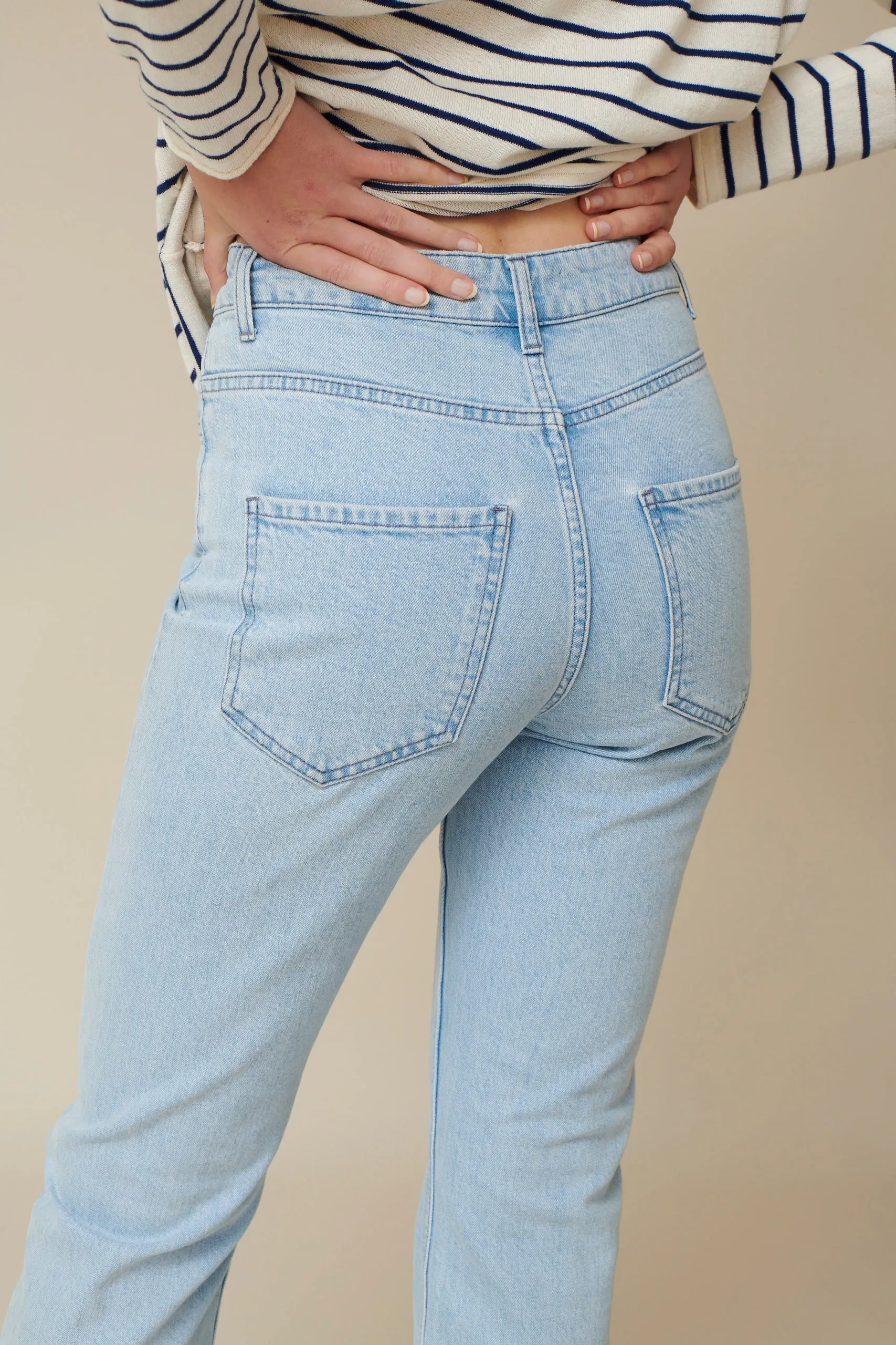 Ellen Jeans - Light Wash