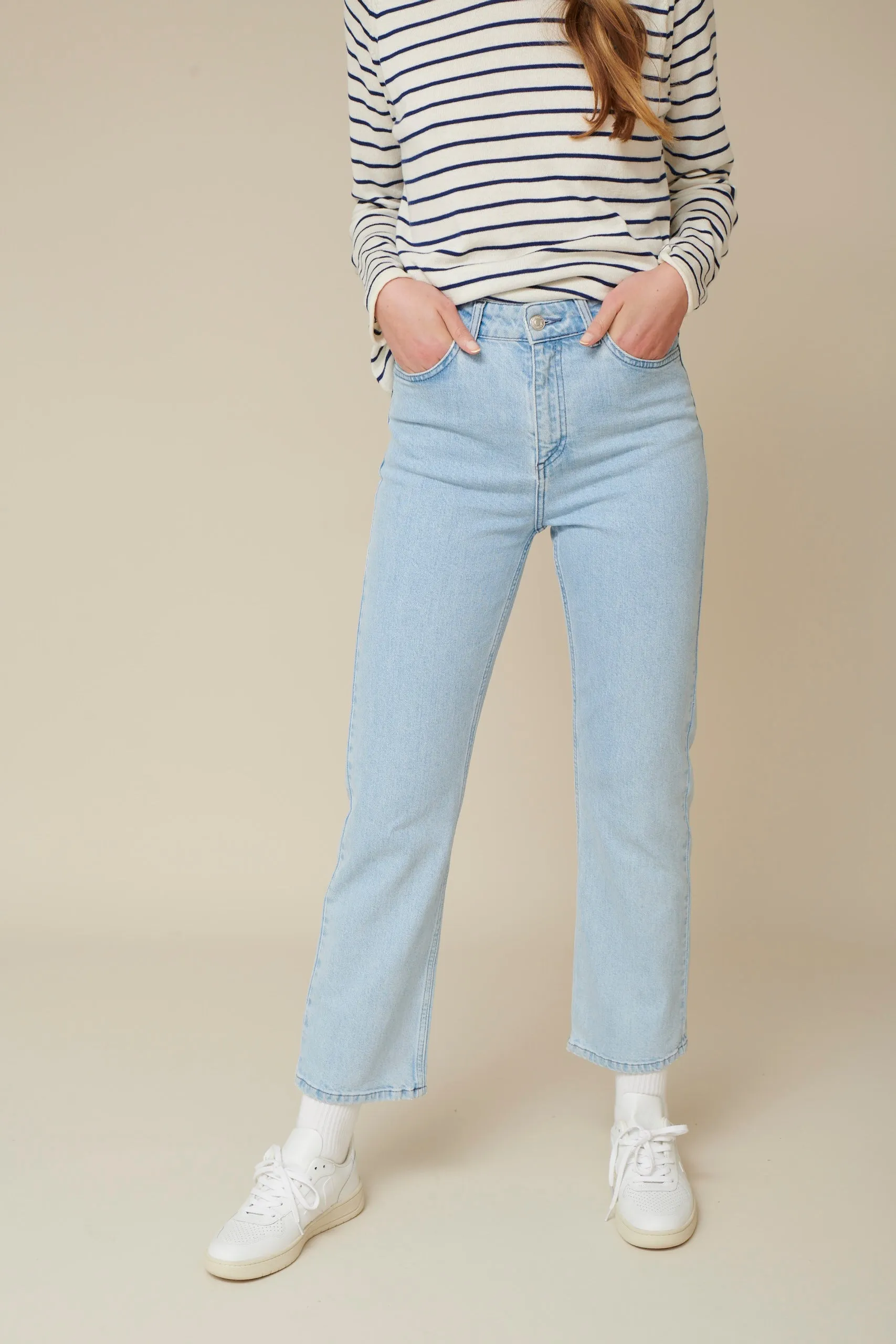 Ellen Jeans - Light Wash