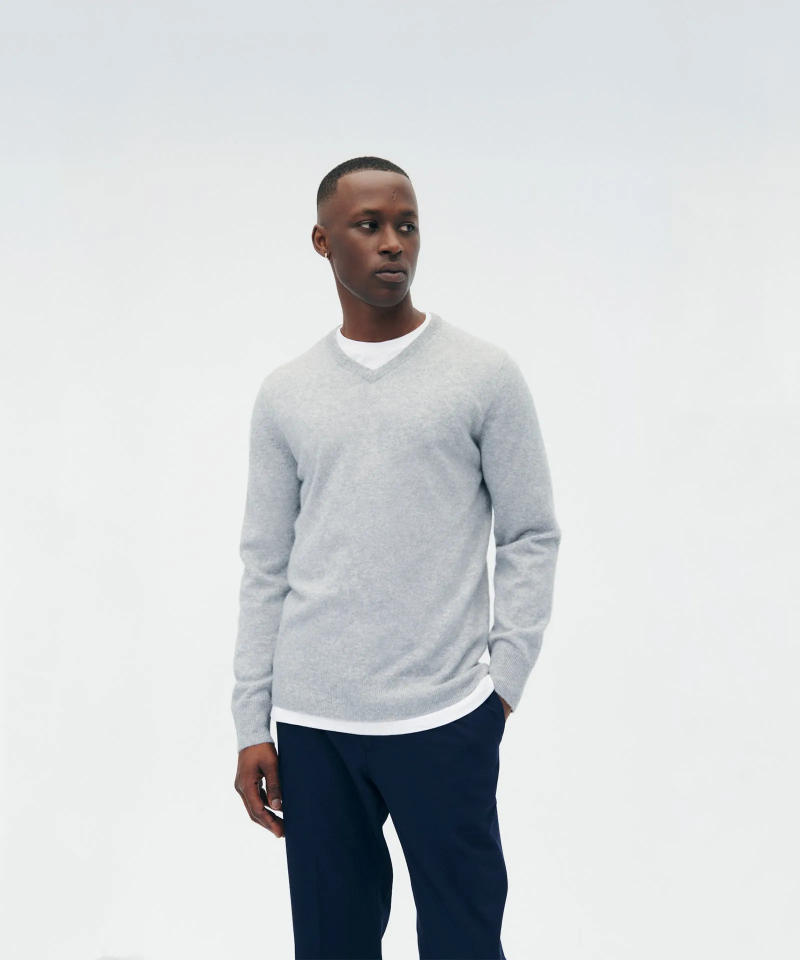 The Original Cashmere V-Neck Sweater Men's